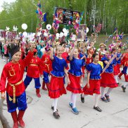 «Шествие буквиц» в Новосибирске | МОО «Союз православных женщин»