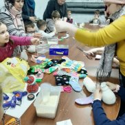 Мастер-класс по изготовлению новогодних снеговиков прошёл в Костроме | МОО «Союз православных женщин»