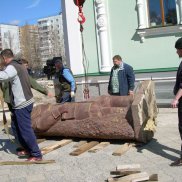 Памятник подполковнику Павлу Ивановичу Диомидию прибыл в Тольятти | МОО «Союз православных женщин»