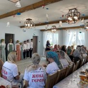 Союз православных женщин продолжает паломнические поездки для семей участников специальной военной операции (Астраханская область) | МОО «Союз православных женщин»
