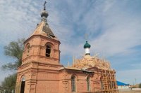 Региональное отделение Союза православных женщин участвует в восстановлении храма святителя Николая Чудотворца (Астраханская область)