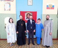 Луганчане изучают опыт работы православной гимназии