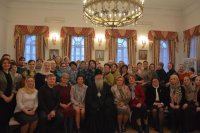 Встреча митрополита Владимирского и Суздальского Тихона с православными женщинами